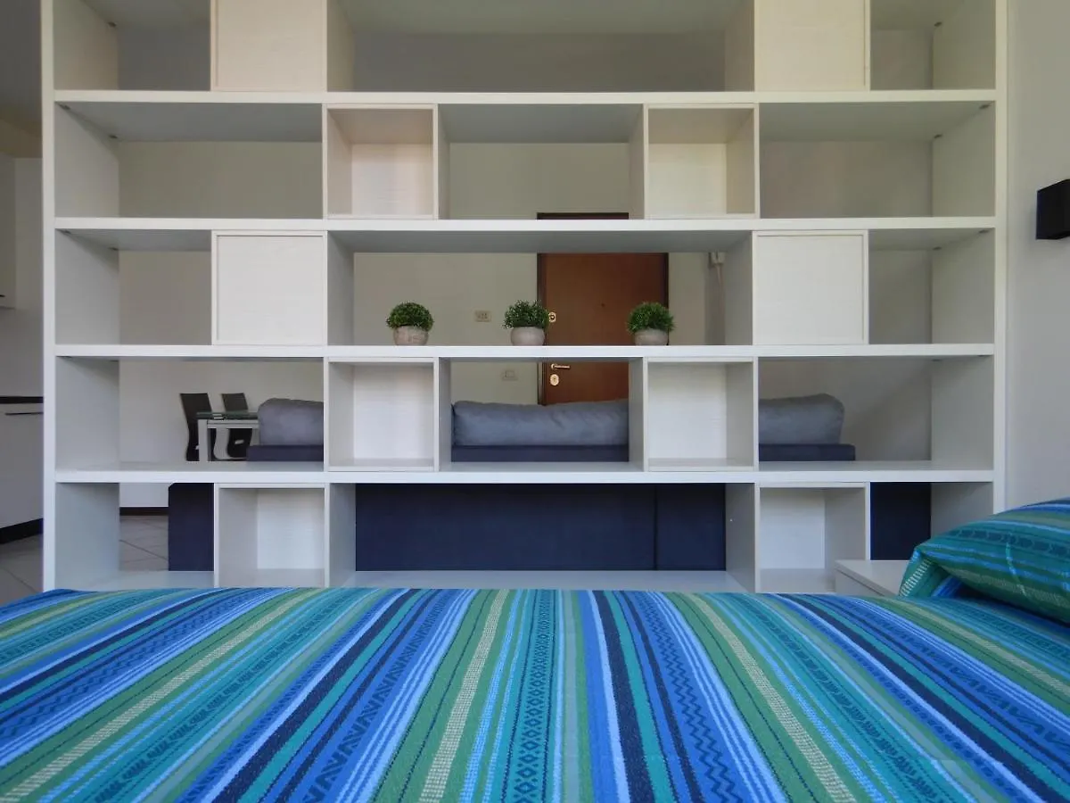Green Relax In Maccagno Apartment