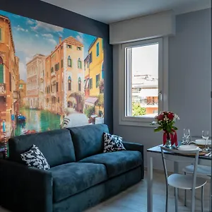 Apartment Little Venice Italien